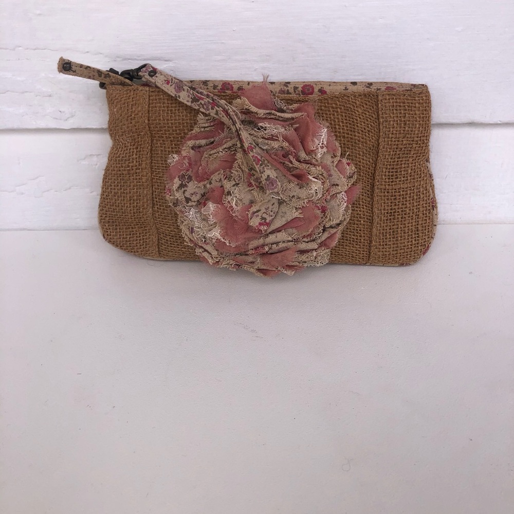 Wristlet